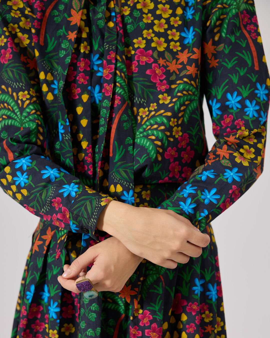 DAHLIA TOP FLORIDO BLACK